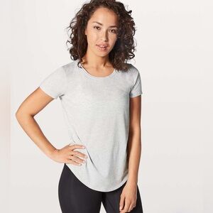 Lululemon tee